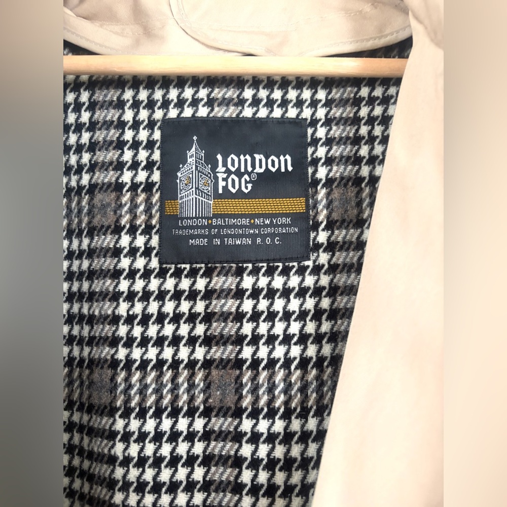 London Fog Khaki Trench Coat - Picture 3 of 7